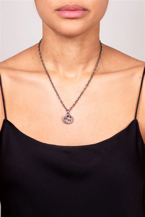 Gucci Interlocking G Pendant Necklace Textured Rent Gucci Jewelry