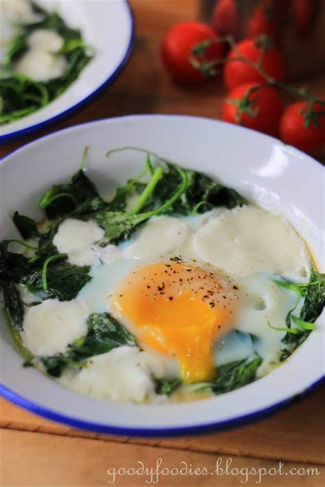 Cover and bake 45 minutes. GoodyFoodies: Recipe: Baked Egg Florentine (Gordon Ramsay)