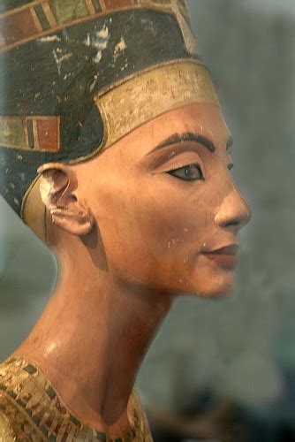 Bust Of Nefertiti The Bust Of Nefertiti Finally Went On Display In