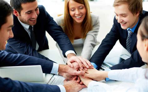 Top 10 Effective Ways To Build Trust Within Your Team