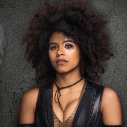 Zazie Beetz Tits Archives ヌードセレブ