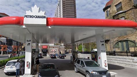 Ontario Gas Prices Are Set To Break A Record Tomorrow And Youll Be