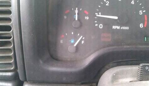 does this happen to you when filling up? | Jeep Wrangler Forum