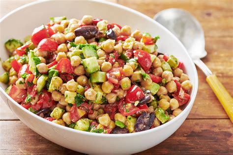 Vegetarian Chickpea Salad Recipe — The Mom 100