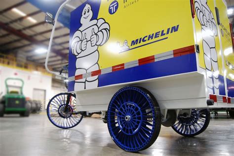 Michelin Debuts Airless Tyre Prototype For Last Mile Delivery Ecargo Trikes