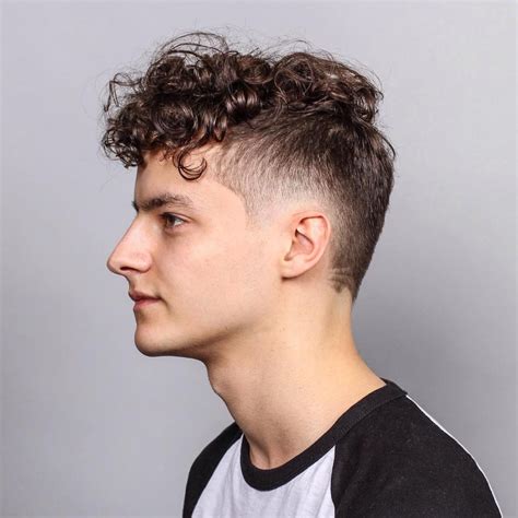 19 Messy Curls And Burst Fade Stylemann