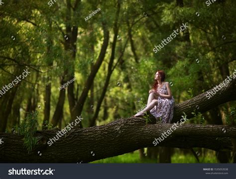 15 331件の「nude girl outdoor」の画像、写真素材、ベクター画像 shutterstock