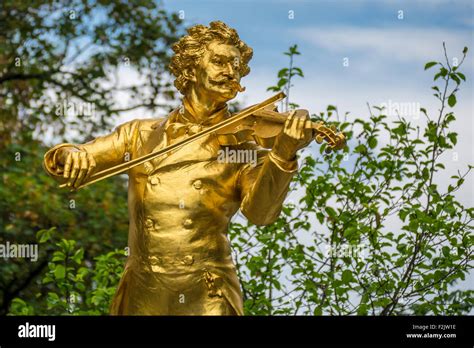 Monument To The Composer Johann Strauss Ii 1825 1899 Stadtpark