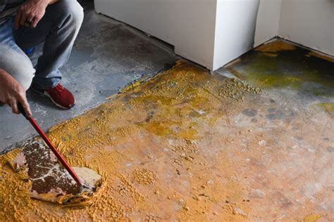 How to Remove Paint From Concrete (Vintage Revivals) | Remove paint