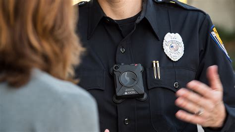 A Big Test Of Police Body Cameras Defies Expectations The New York Times