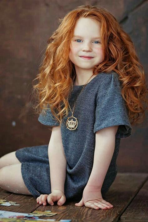 Pin By Nicole Brunner On Le Temps De Linnocence Beautiful Red Hair