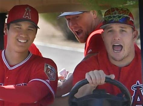 Mike Trout Drove Shohei Ohtani Around In A Golf Cart And The Photo Is Wonderful Golf Carts