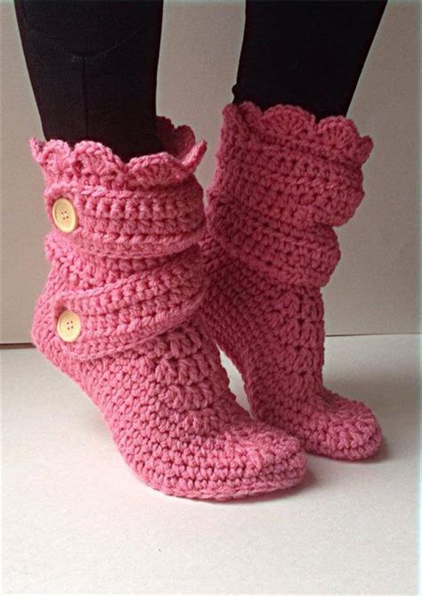 10 Diy Free Patterns For Crochet Slipper Boots 101 Crochet