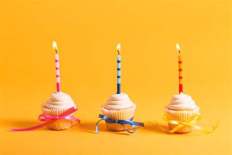 Happy Birthday Birthday 5k Cake Celebration Colorful Decoration Cupcake Candles Candle