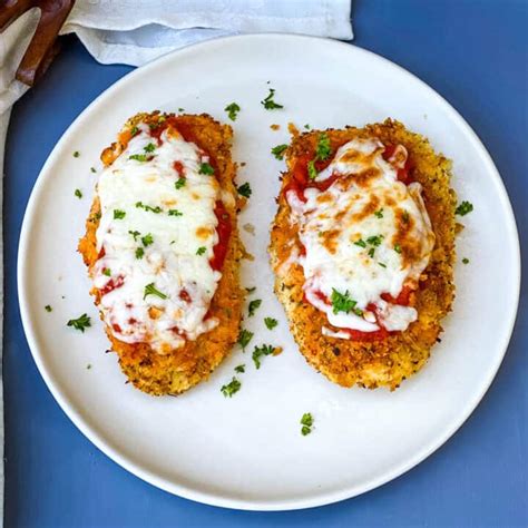 For the breading, i like to use panko breadcrumbs. Air Fryer Panko Breaded Low-Fat Chicken Parmesan with Marinara Sauce