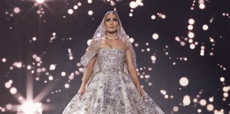 Zuhair Murads Thoughts On Jennifer Lopezs Wedding Gown And His Show