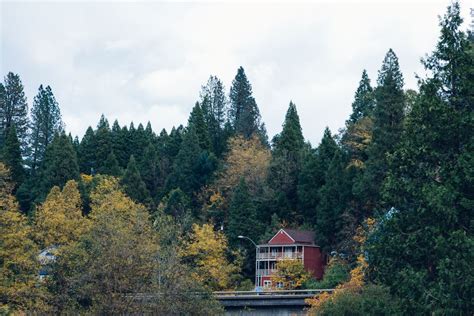 25 Small Mountain Towns In California To Escape To