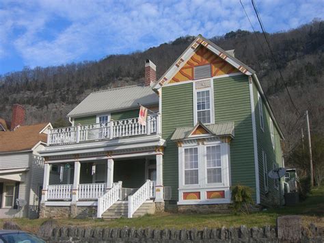 Definition from wiktionary, the free dictionary These 10 Unique Houses In Tennessee Will Make You Look Twice