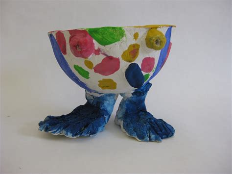 Susans Art Club Clay Bowls With Feet