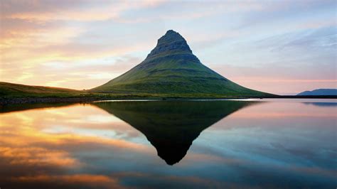 2560x1440 Iceland Mountains Lake 1440p Resolution