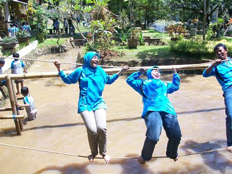 Harga tiket bus jakarta bandung terbaru 2021. Elvira Vacation Tour Organizer: KEGIATAN SDN 07 KOTA BAMBU ...