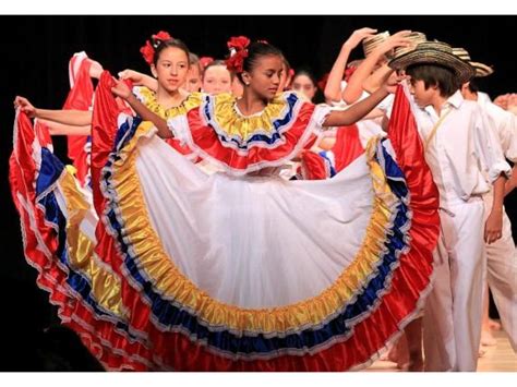 Learn To Dance Cumbia An Overview Of Latin American Music And Dance