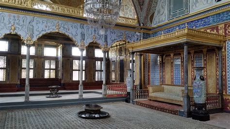 Visit The Topkapi Palace Museum For Some Awe Inspiring History