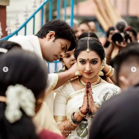 Unni Marriage Pics Pics Inside Actress Uthara Unni Ties The Knot