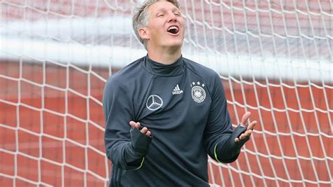 Check out bastian schweinsteiger's rating, in game stats, prices and reviews on futwiz. Schweinsteiger: "Champions? Juve tra le favorite. Tornare ...