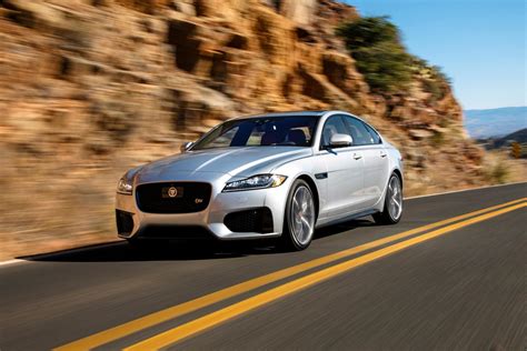 2017 Jaguar Xf Sedan Review Trims Specs And Price Carbuzz