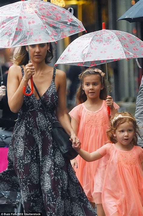 Jessica Alba Wows In Pineapple Print Dress In Nyc With Her Daughters