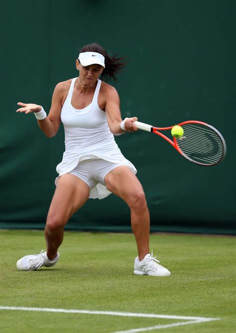 Serena Williams Photos Photos - The Championships - Wimbledon 2012: Day