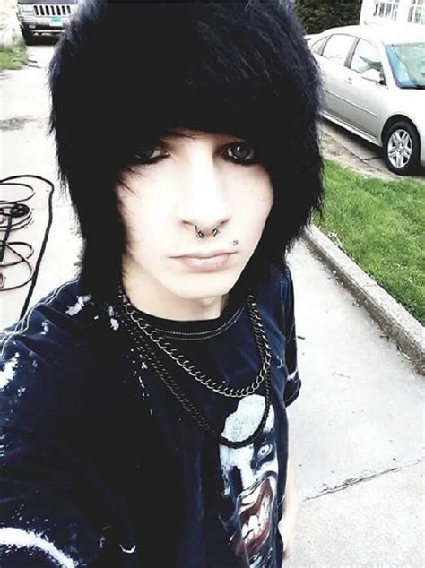 Top 16 Cool Emo Hairstyles For Men Best Emo Hairstyles For Guys