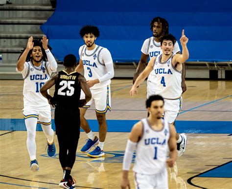 Former ucla players who played in the nba. Gallery: UCLA men's basketball starts 2021 with a 65-62 ...