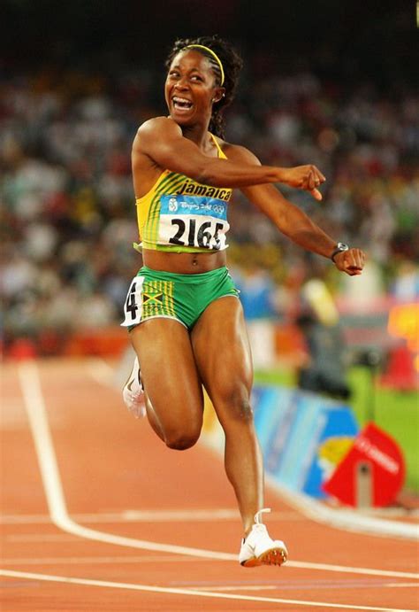 Shelly Ann Fraser Pryce Is A Jamaican Sprinter Who Specializes In The 100m Born In Kingston
