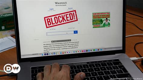 Pakistan Lifts Wikipedia Ban Dw 02072023
