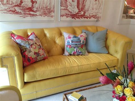 17 Best Images About How To Decorate Around A Gold Sofa On Pinterest