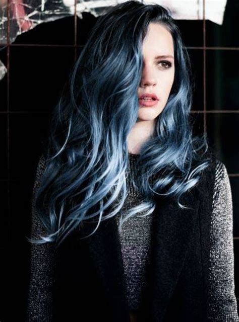 33 Cool Blue Hair Ideas That Youl Want To Get Black Hair Dye Cool