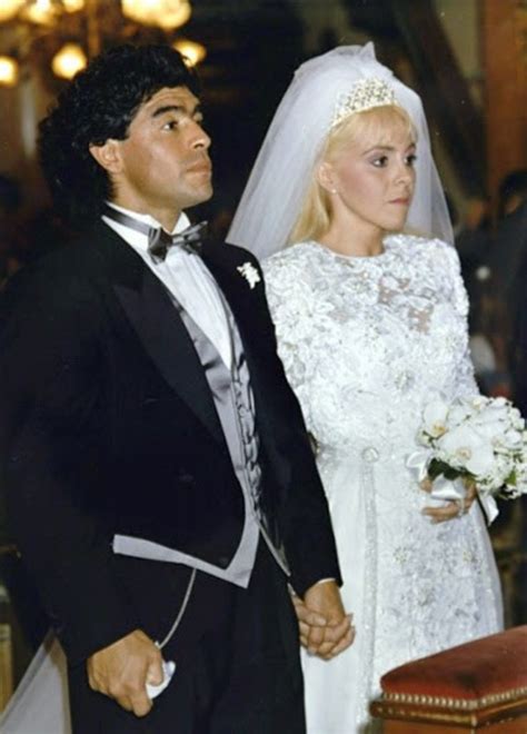 Turbulent Relationships Diego Maradona S Love Affairs The Limited Times