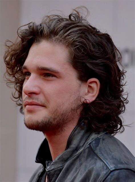 Top 15 Mens Wavy Hairstyles To Look Stylish And Fashionable