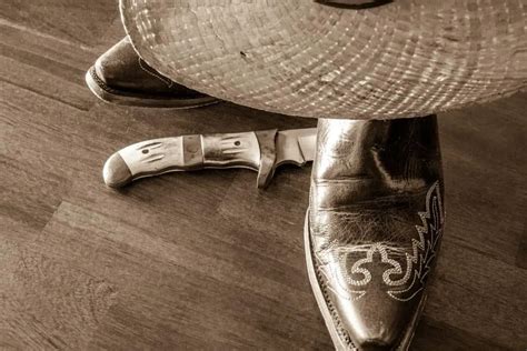 How To Wear A Boot Knife With Cowboy Boots The Complete Buying Using