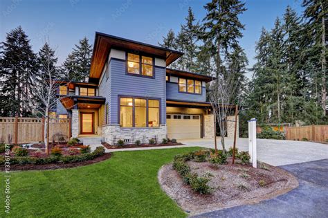 Luxurious New Construction Home In Bellevue Wa Stock Photo Adobe Stock