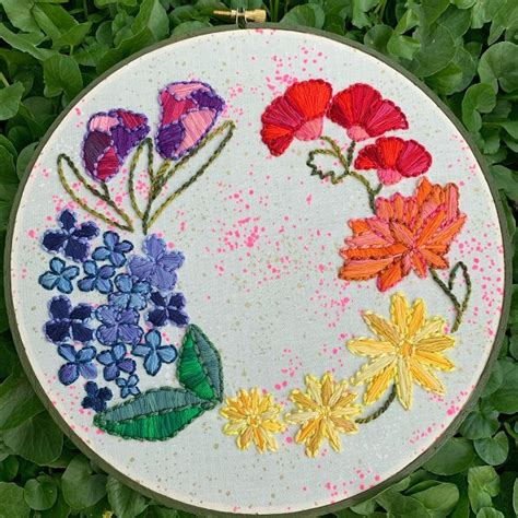 10 Techniques For Hand Embroidered Flowers Blog Bulbandkey