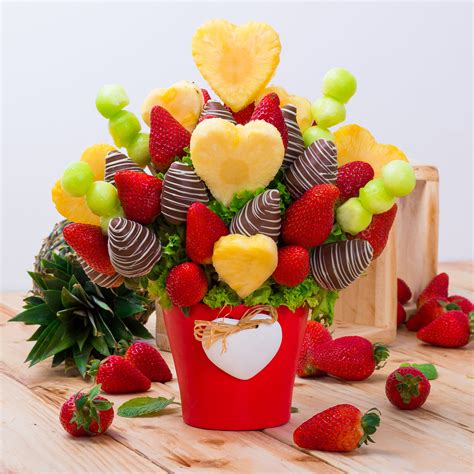 Fruit Bouquet Ideas Edible Bouquets Chocolate Covered Strawberries