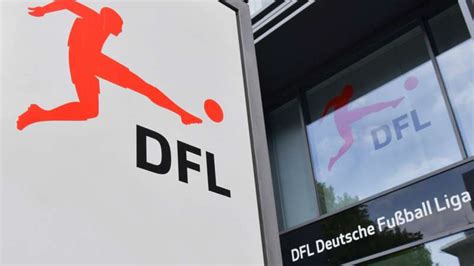 Die relegation zwischen dem tabellensechzehnten der 2. Bundesliga: Wann findet die Relegation statt? Termine, Datum, Übertragung, Livestream | DAZN ...