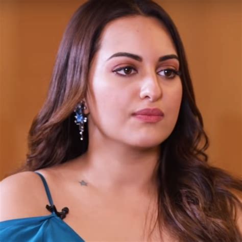 Exclusive Dabangg 3s Sonakshi Sinha Reveals How Salman Khan Wanted Her To Treat Him With Her