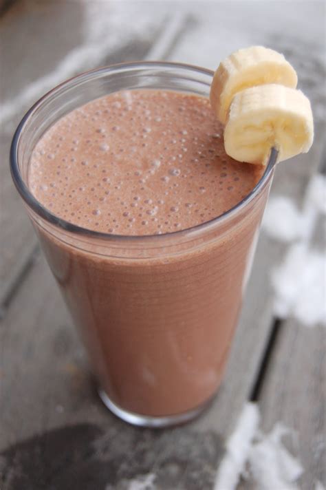 Emily Can Cook Healthy Chocolate Banana Smoothie The Drink Thats