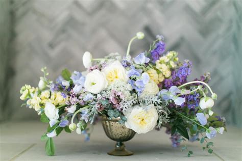 With christmas silk flowers, fall silk bouquets, silk garlands and so much more, where do you start? Dallas Florist : Wedding Flowers in Dallas TX : Fleurs de ...