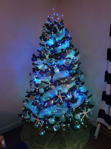 10 Ocean Themed Christmas Tree Decoomo