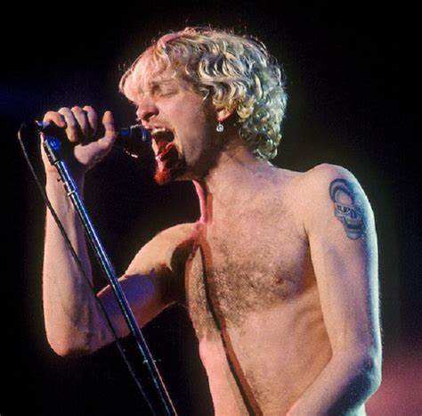 In 1985 he joined the rock group jane's addiction. 215 best Layne...RIP images on Pinterest | Layne staley ...